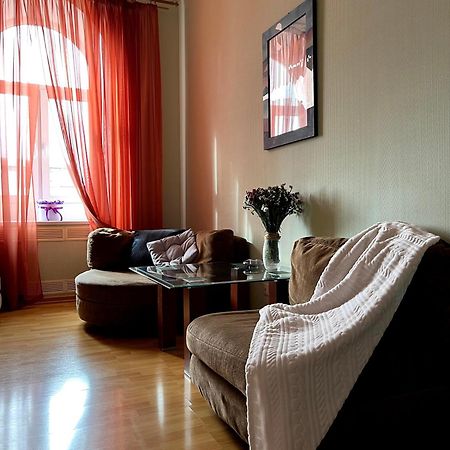 Світло Є! Історичний Центр! Apartamento Kiev Exterior foto