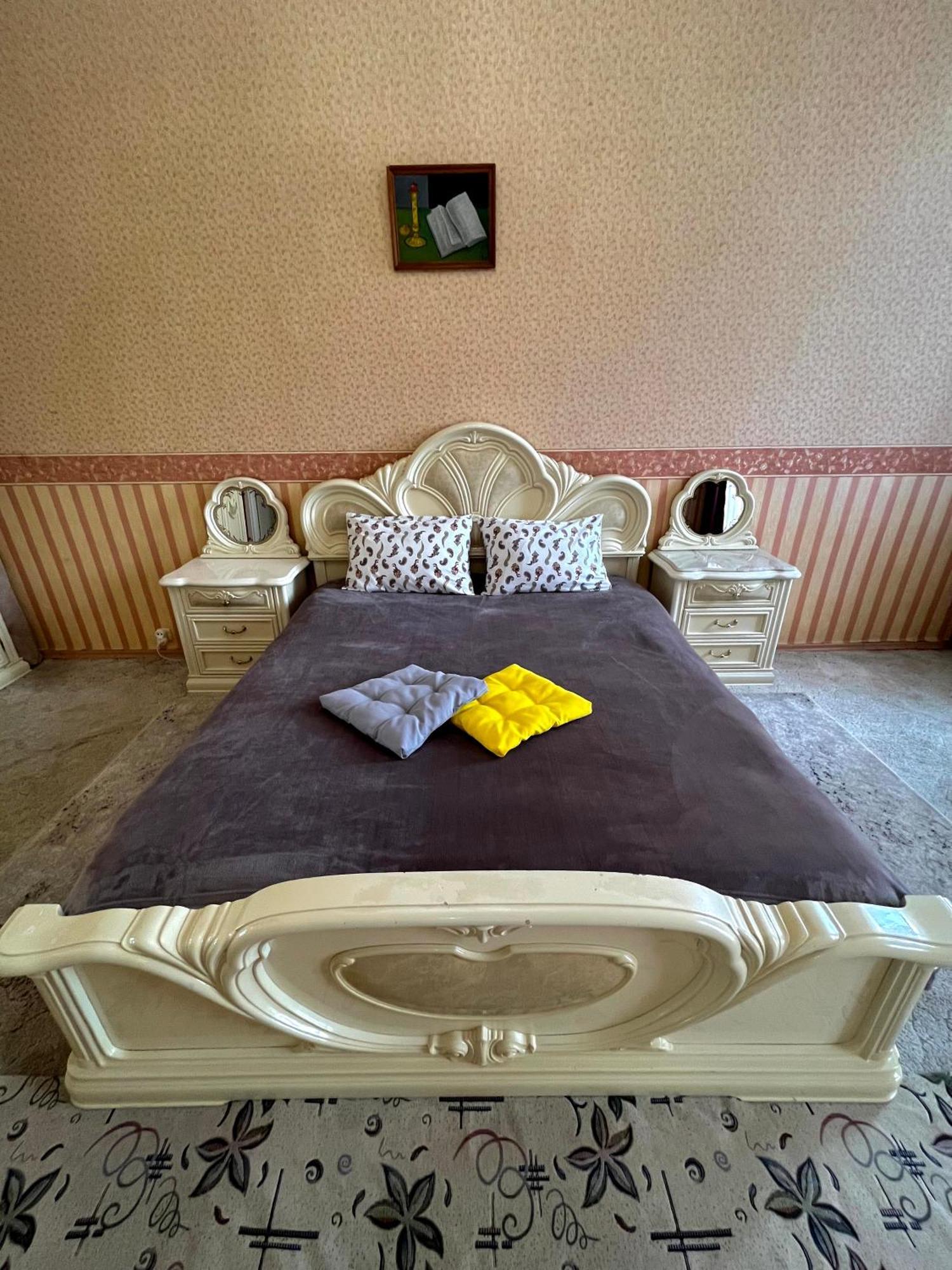 Світло Є! Історичний Центр! Apartamento Kiev Exterior foto