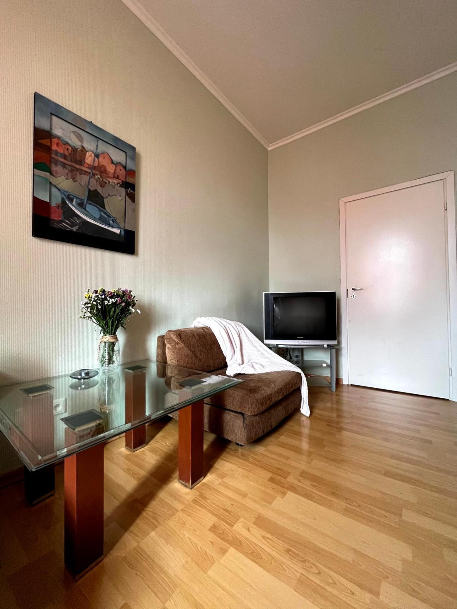 Світло Є! Історичний Центр! Apartamento Kiev Exterior foto