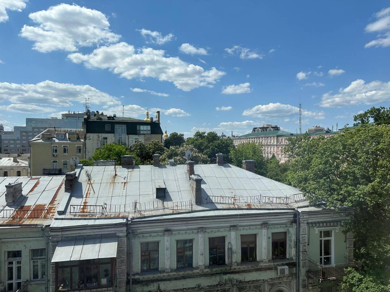Світло Є! Історичний Центр! Apartamento Kiev Exterior foto